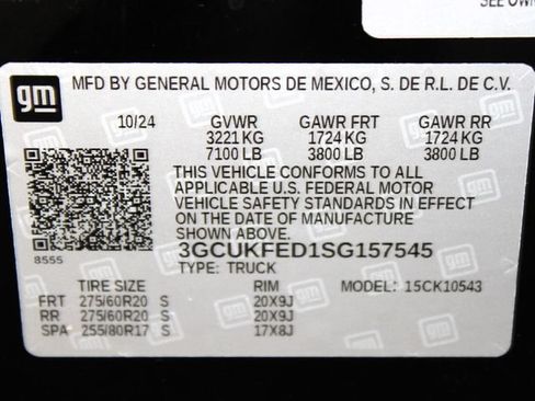 Used 2025 Chevrolet Silverado 1500 LT Trail Boss w/ LT Trail Boss Premium Package AWD/4WD image 32