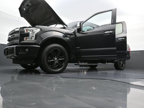 Used 2015 Ford F150 Platinum w/ Equipment Group 701A Luxury image 39