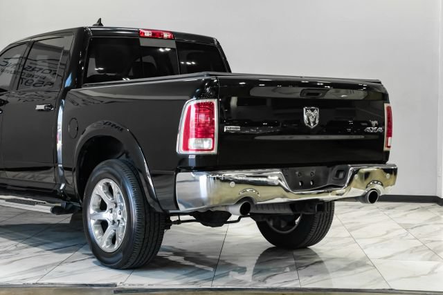 Used 2017 RAM 1500 Laramie w/ Convenience Group AWD/4WD image 12