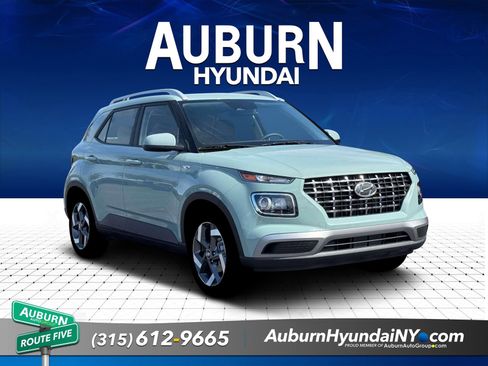 New 2026 Hyundai Venue SEL FWD image 11