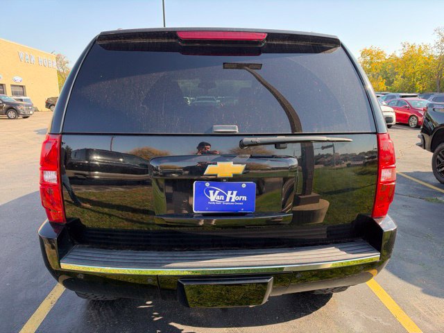 Used 2013 Chevrolet Tahoe LTZ AWD/4WD image 3