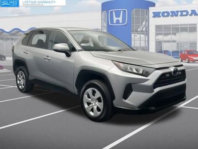 Used 2022 Toyota RAV4 LE