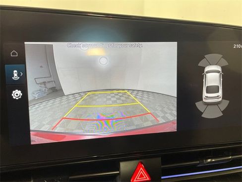 Used 2024 Hyundai Elantra N image 9