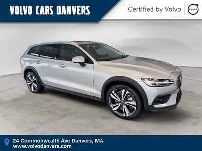 Certified 2025 Volvo V60 B5 Cross Country Plus