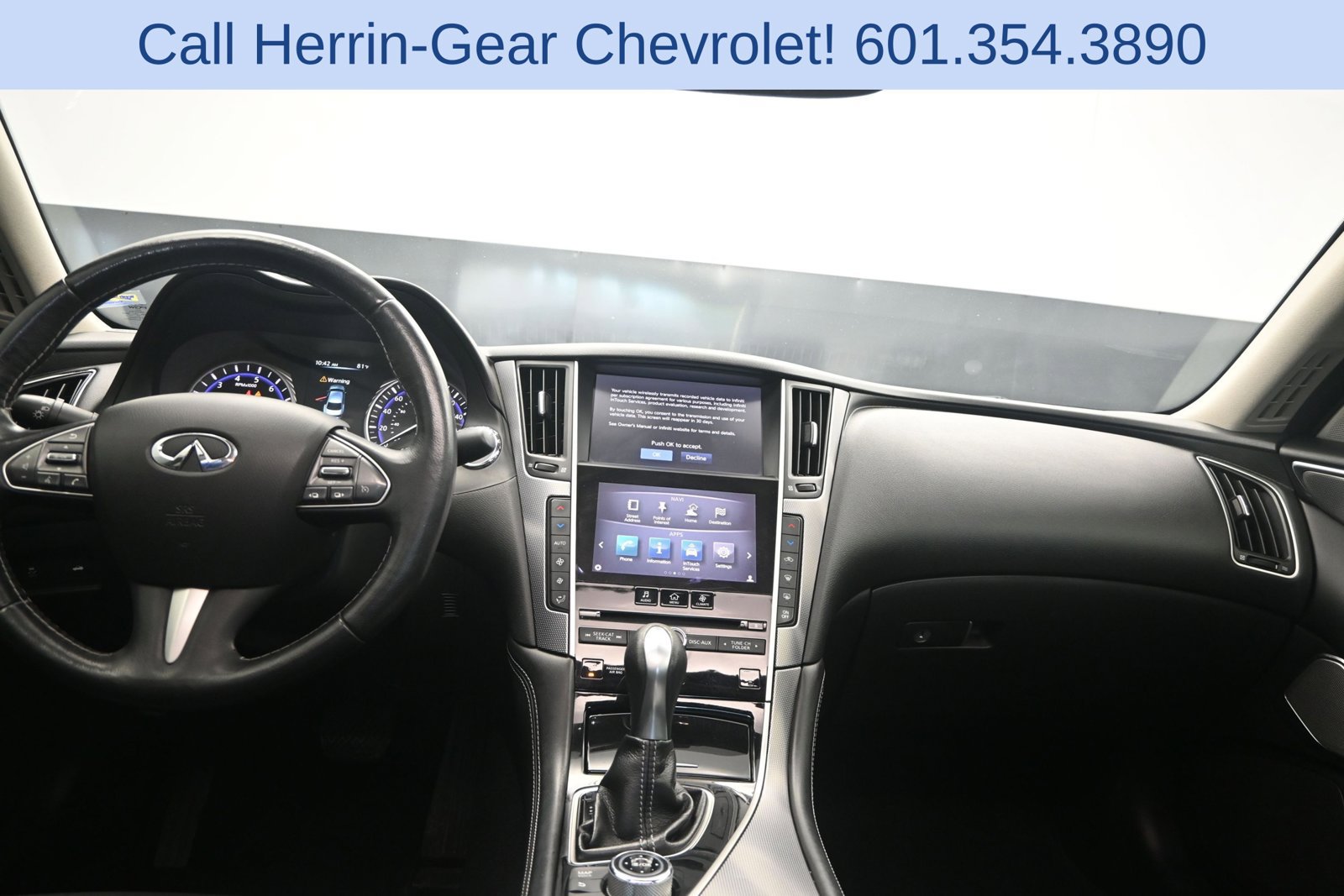 Used 2017 INFINITI Q50 3.0t Premium w/ 3.0T Premium Plus Package RWD image 19