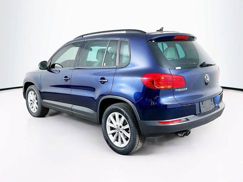 Used 2015 Volkswagen Tiguan SE image 4