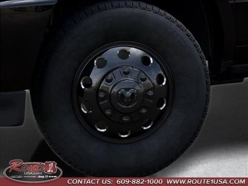 New 2026 RAM 3500 Limited AWD/4WD image 8