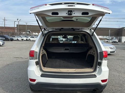 Used 2014 Jeep Grand Cherokee Laredo w/ Quick Order Package 23E image 26