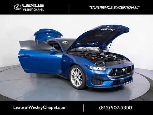 Used 2024 Ford Mustang GT Premium RWD image 15