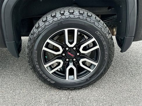 Used 2021 GMC Sierra 1500 AT4 w/ AT4 Value Package image 24