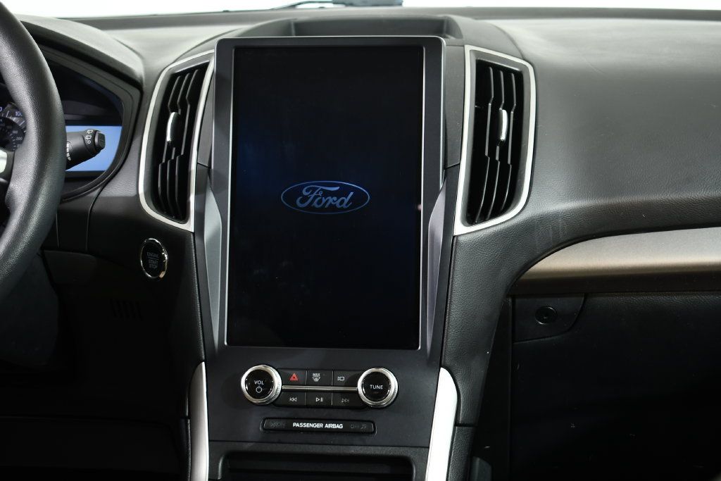 Used 2024 Ford Edge SEL w/ Convenience Package AWD/4WD image 9