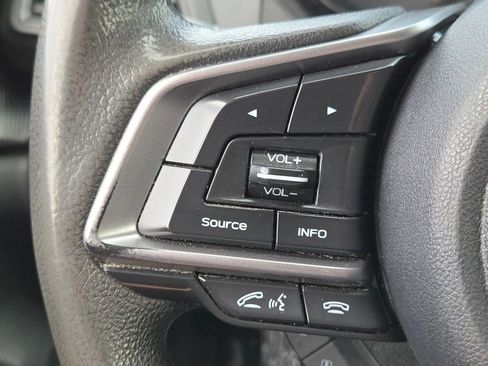 Used 2022 Subaru Crosstrek 2.0i AWD/4WD image 15