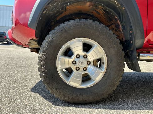 Used 2016 Toyota Tacoma TRD Off-Road w/ Towing Package RWD image 6