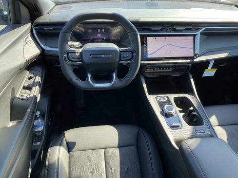 New 2026 Jeep Cherokee Overland w/ Trailer Tow Group image 8