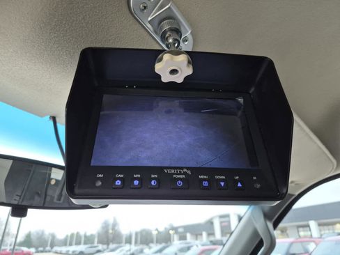 Certified 2016 GMC Savana 3500 image 28