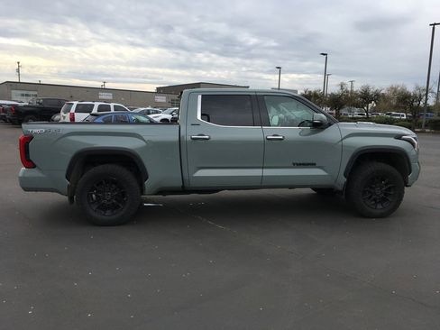 Used 2022 Toyota Tundra Limited w/ TRD Off-Road Package AWD/4WD image 7