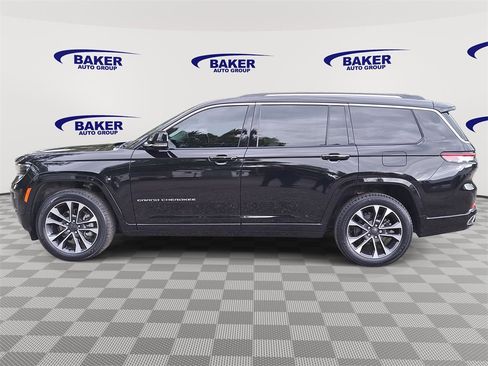 Used 2022 Jeep Grand Cherokee L Overland w/ Luxury Tech Group IV image 6