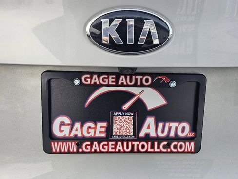 Used 2018 Kia Forte LX w/ LX Popular Package image 18