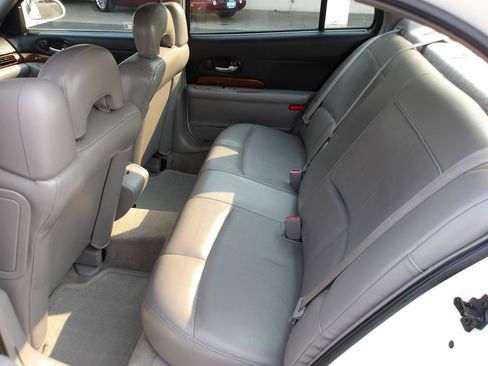 Used 2004 Buick Le Sabre Custom FWD image 10