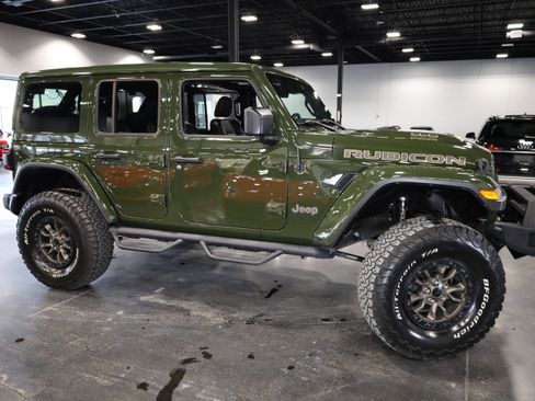 Used 2021 Jeep Wrangler Unlimited Rubicon w/ Trailer Tow Package image 8