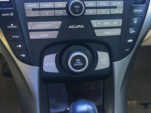 Used 2010 Acura TL FWD image 25