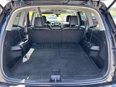 Used 2018 Honda Pilot Touring image 26