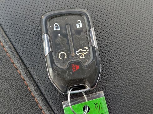 Used 2023 GMC Sierra 2500 AT4 w/ AT4 Preferred Package image 30