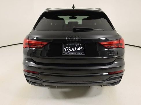 Certified 2025 Audi Q3 2.0T Premium w/ Convenience Package image 4