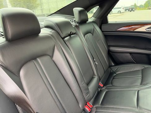 Used 2020 Lincoln MKZ Reserve w/ Monochromatic Package AWD/4WD image 37