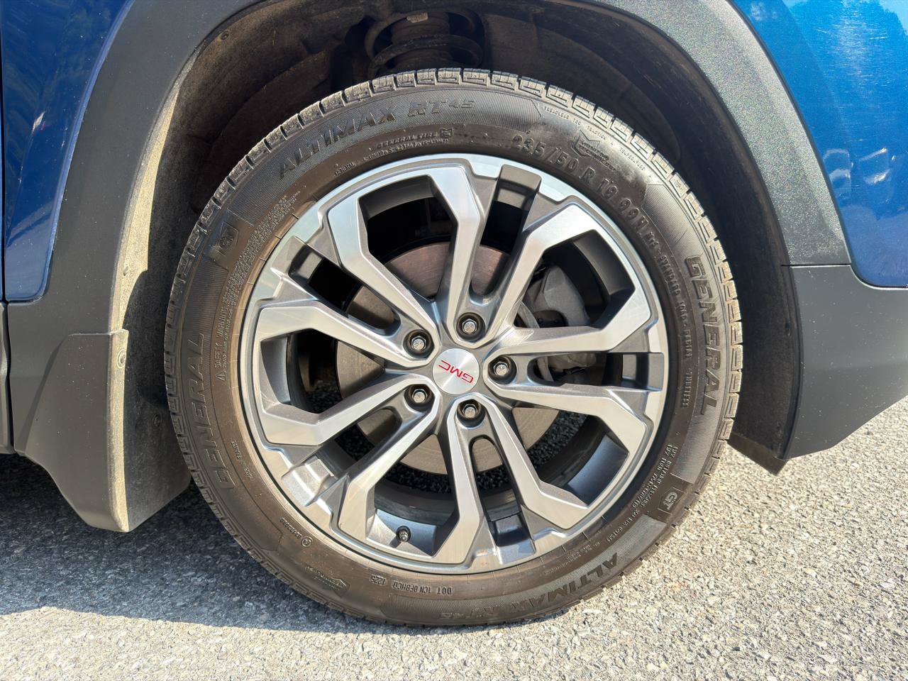 Used 2019 GMC Terrain SLT w/ Preferred Package AWD/4WD image 30