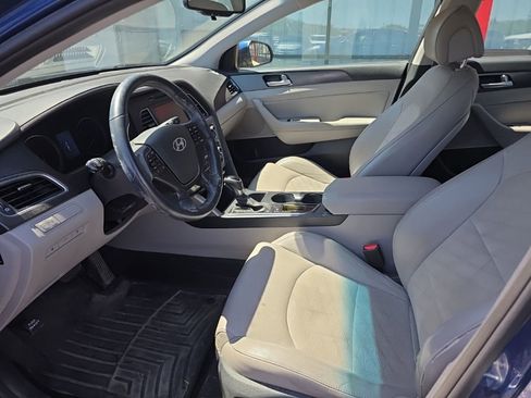 Used 2017 Hyundai Sonata Sport w/ Value Edition Package 02 image 9