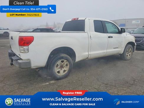 Used 2011 Toyota Tundra 4x4 Double Cab w/ Tow Pkg image 4