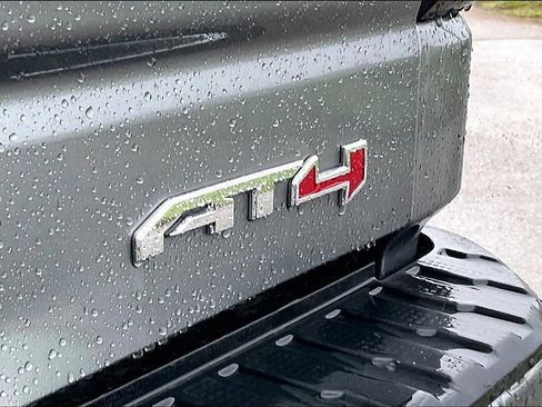 Used 2020 GMC Sierra 1500 AT4 w/ AT4 Premium Package AWD/4WD image 30