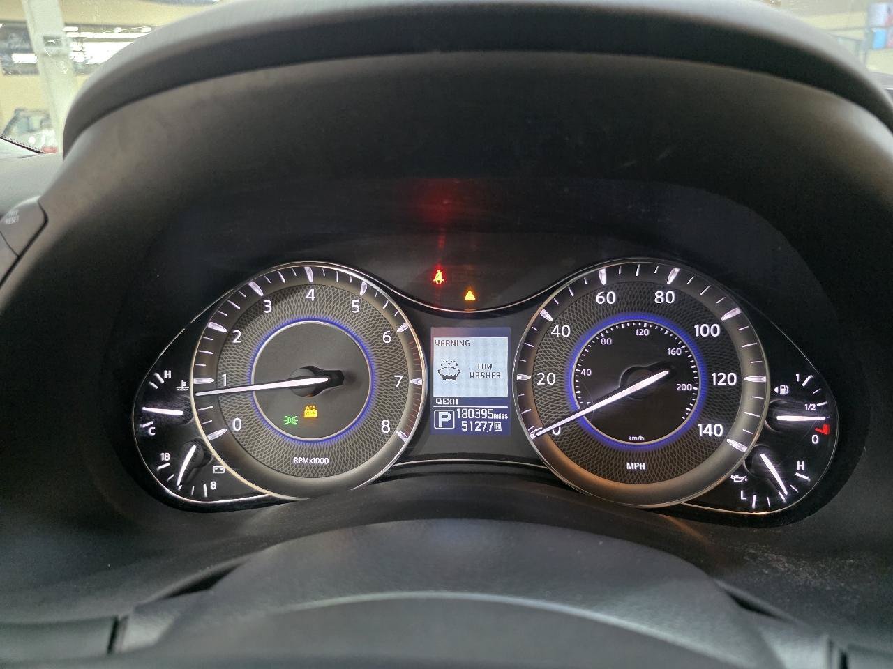 Used 2015 INFINITI QX80 4WD w/ Deluxe Technology Package image 33