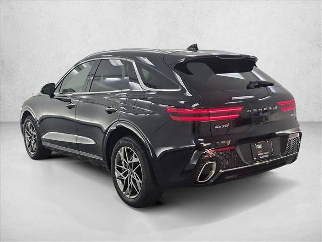 Used 2024 Genesis GV70 2.5T w/ Select Package AWD/4WD image 8
