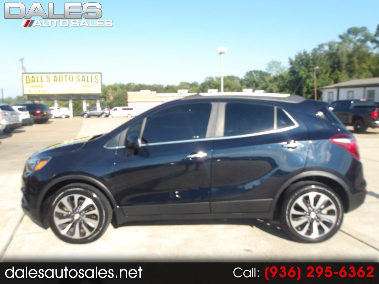 Used 2021 Buick Encore Preferred AWD/4WD image 1