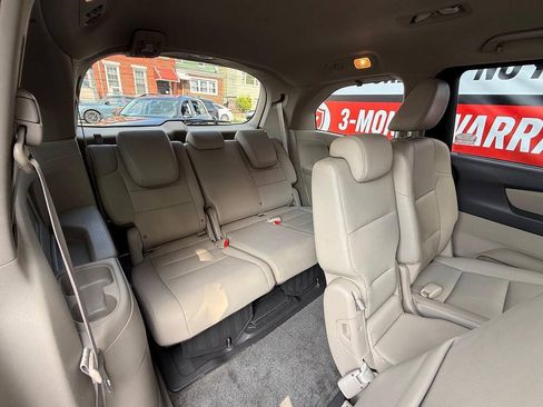 Used 2012 Honda Odyssey EX-L image 18