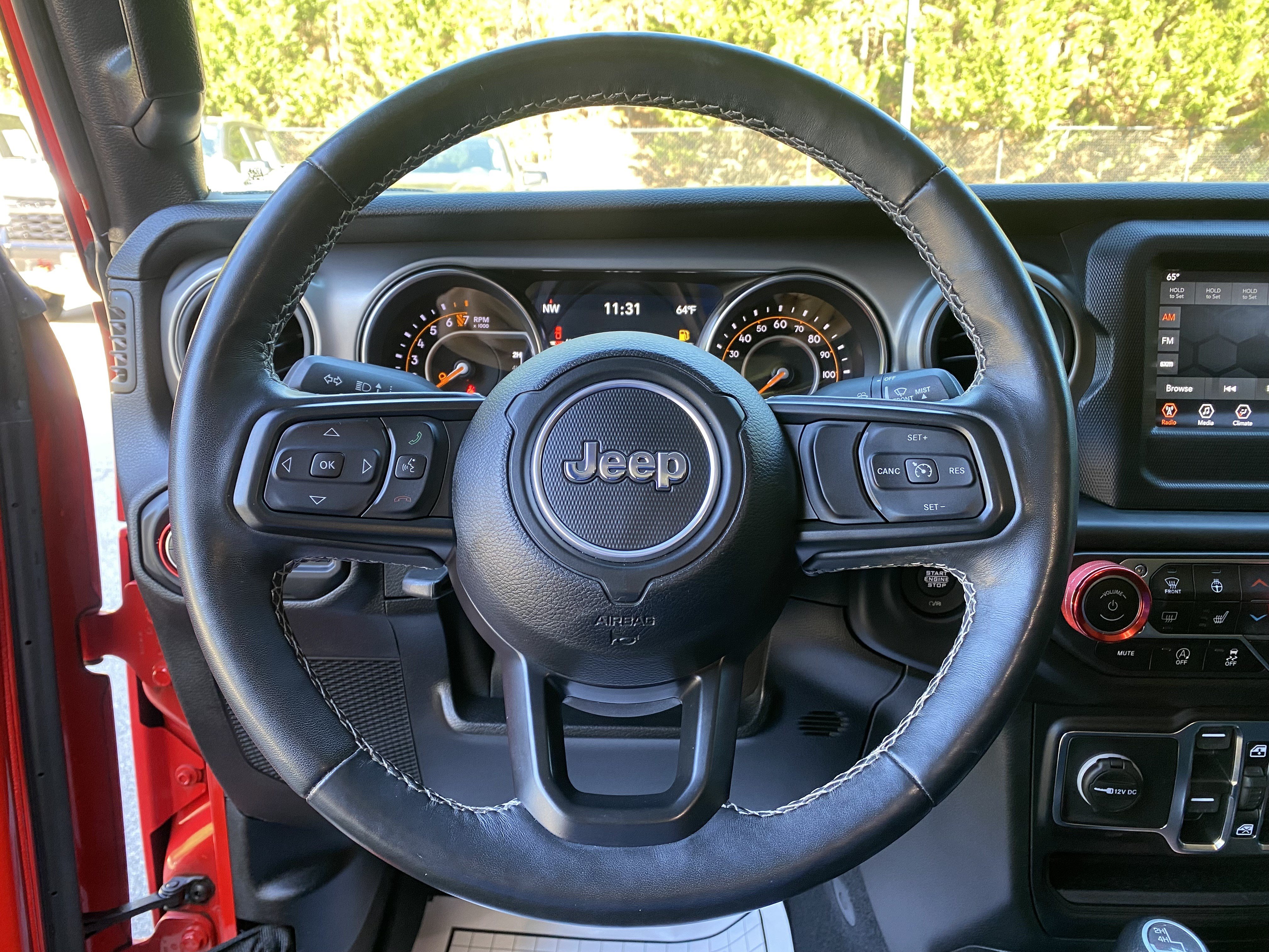 Used 2021 Jeep Gladiator Sport AWD/4WD image 19
