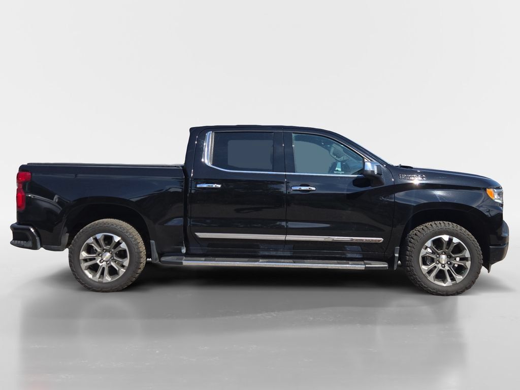 Used 2022 Chevrolet Silverado 1500 High Country w/ Z71 Off-Road Package AWD/4WD image 6