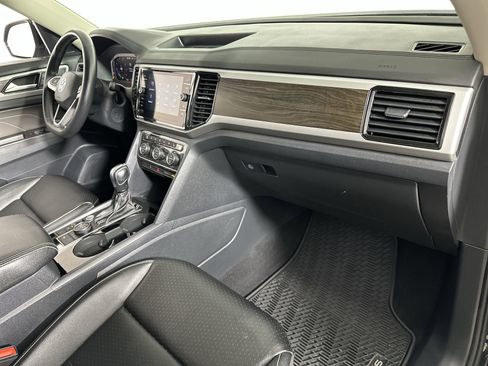Used 2022 Volkswagen Atlas SE image 66