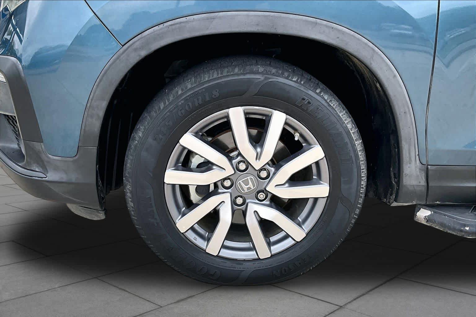 Used 2019 Honda Pilot EX image 10