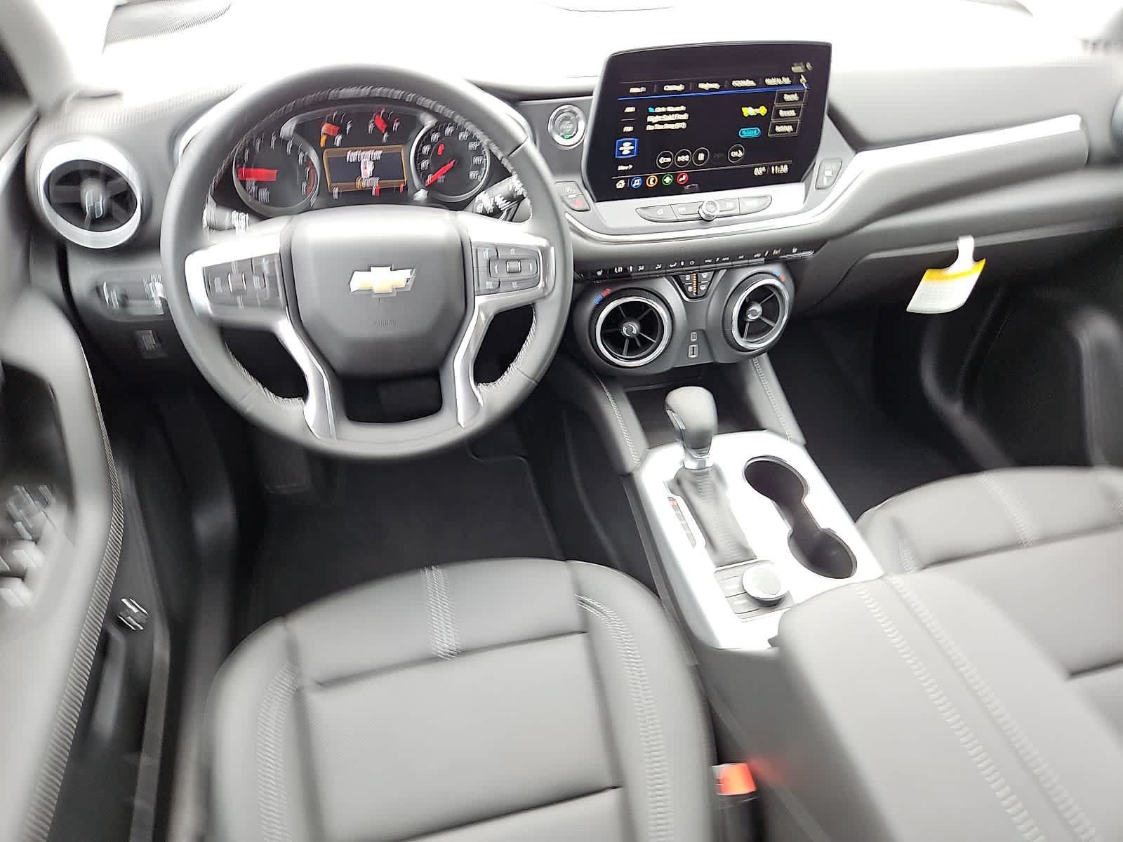 New 2026 Chevrolet Blazer LT w/ Midnight/Sport Edition FWD image 9
