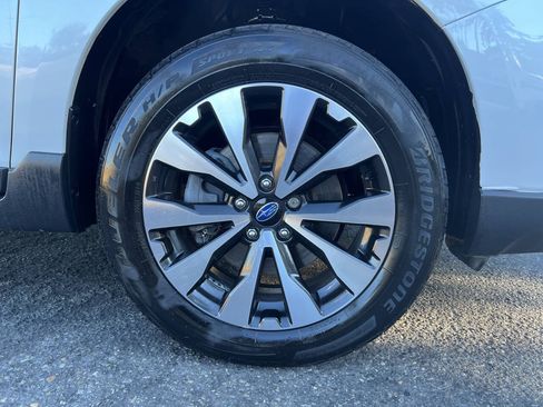 Used 2015 Subaru Outback 2.5i Limited AWD/4WD image 33