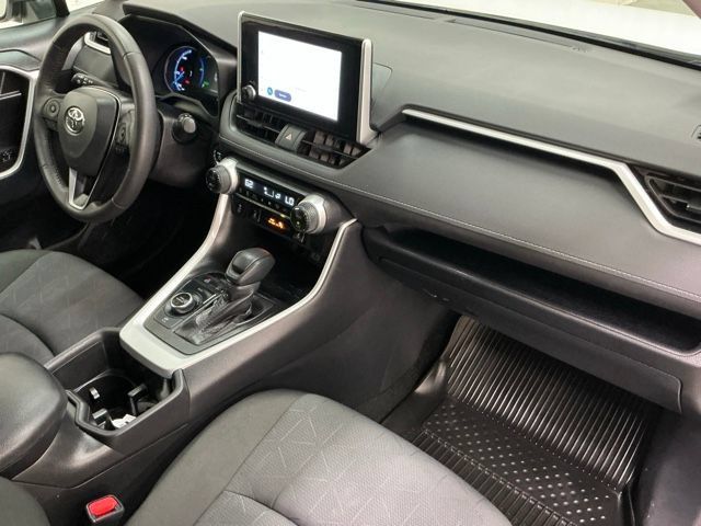 Used 2025 Toyota RAV4 XLE w/ Weather Package AWD/4WD image 19