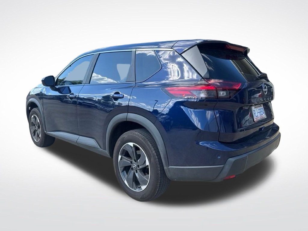 Used 2025 Nissan Rogue SV AWD/4WD image 26