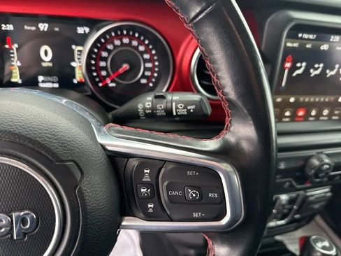 Used 2021 Jeep Wrangler Unlimited Rubicon w/ Uconnect 4C Nav & Sound Group image 18