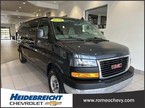 Used 2019 GMC Savana 2500 Extended w/ Communications Package RWD image 1