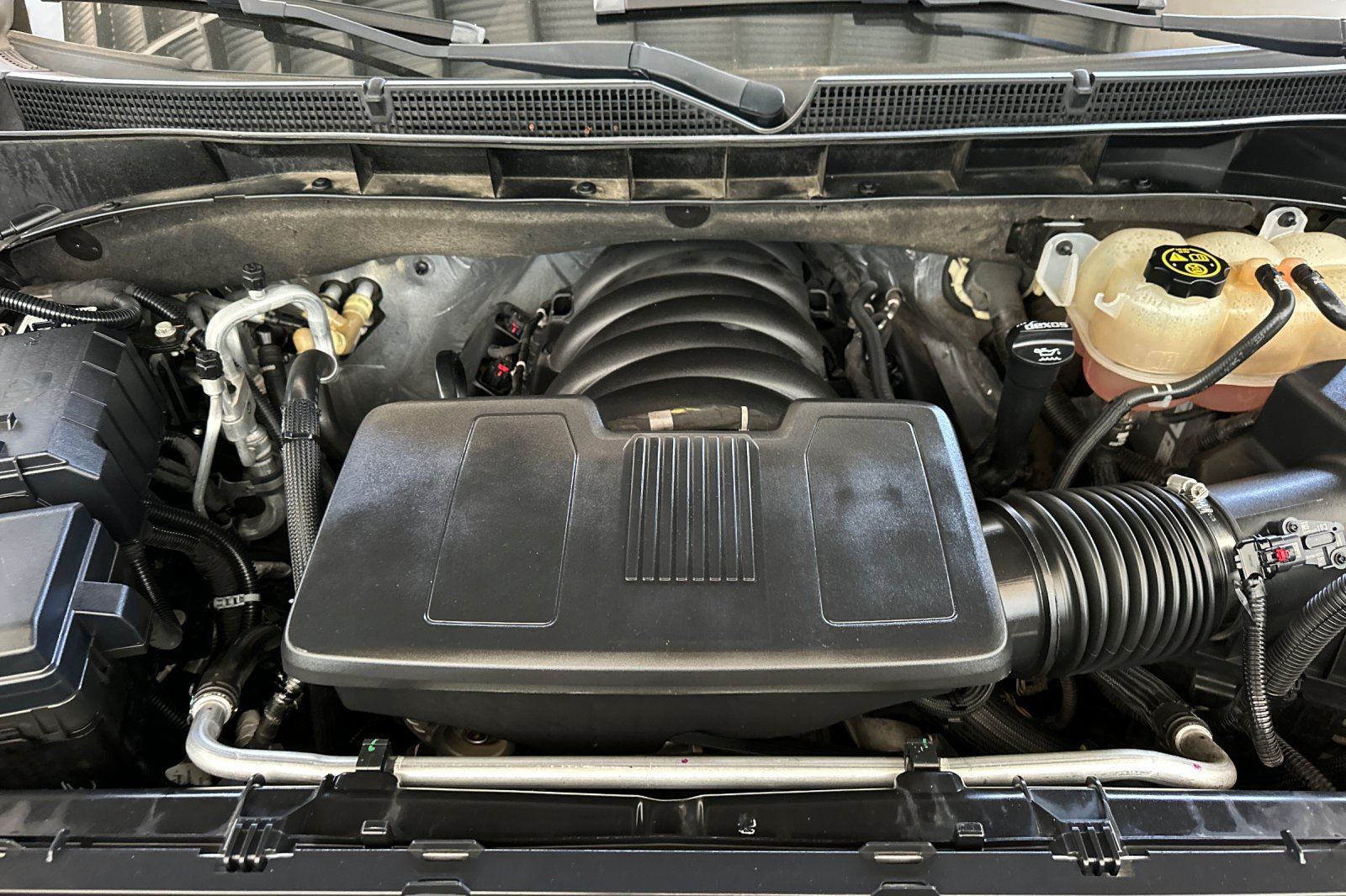 Certified 2023 GMC Yukon XL SLT RWD image 26