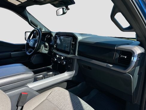 Used 2025 Ford F150 XLT w/ Equipment Group 303A High AWD/4WD image 29