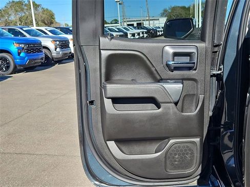 Used 2017 Chevrolet Silverado 1500 LT w/ All Star Edition image 13